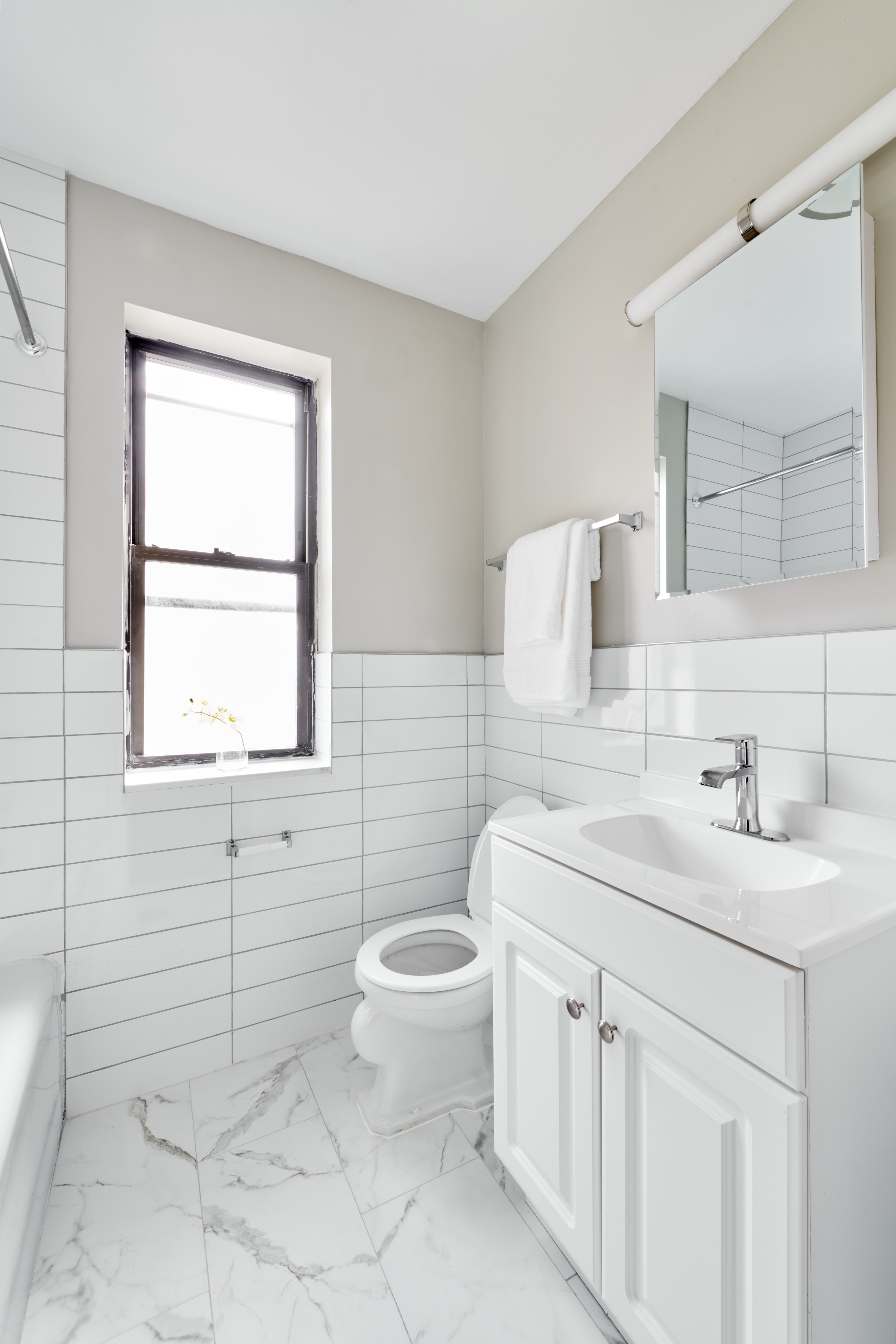 444 W. St. James Pl. 444 W. St. James Pl., Chicago, IL 60614 Lincoln Park - Leasing by Cross Street